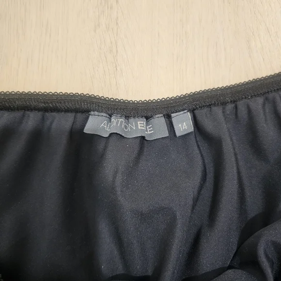 Addition Elle Black White Abstract Skirt Size 14 Chiffon Hem NWOT - Picture 3 of 6